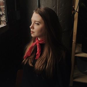 Meet your Posher, Holly